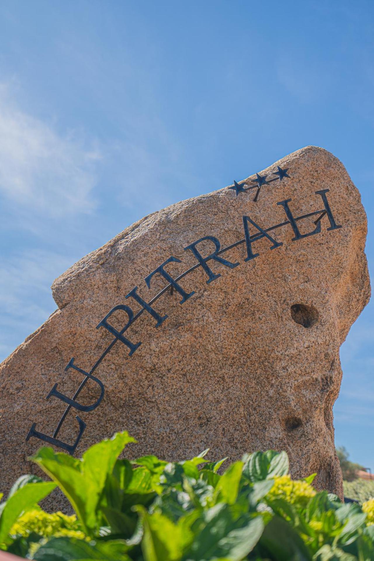 Hotel Lu Pitrali ซาน เตโอโดโร ภายนอก รูปภาพ