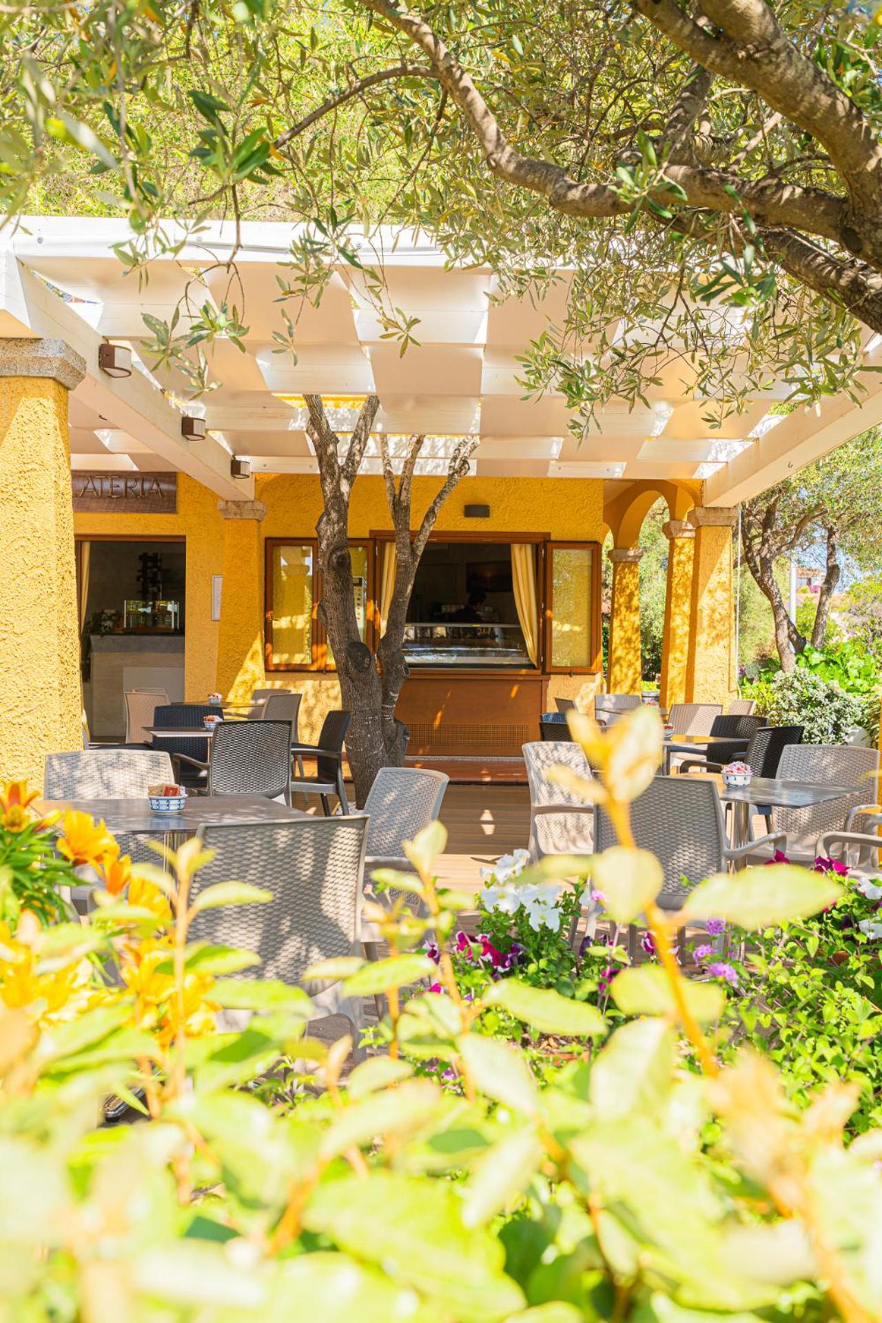 Hotel Lu Pitrali ซาน เตโอโดโร ภายนอก รูปภาพ