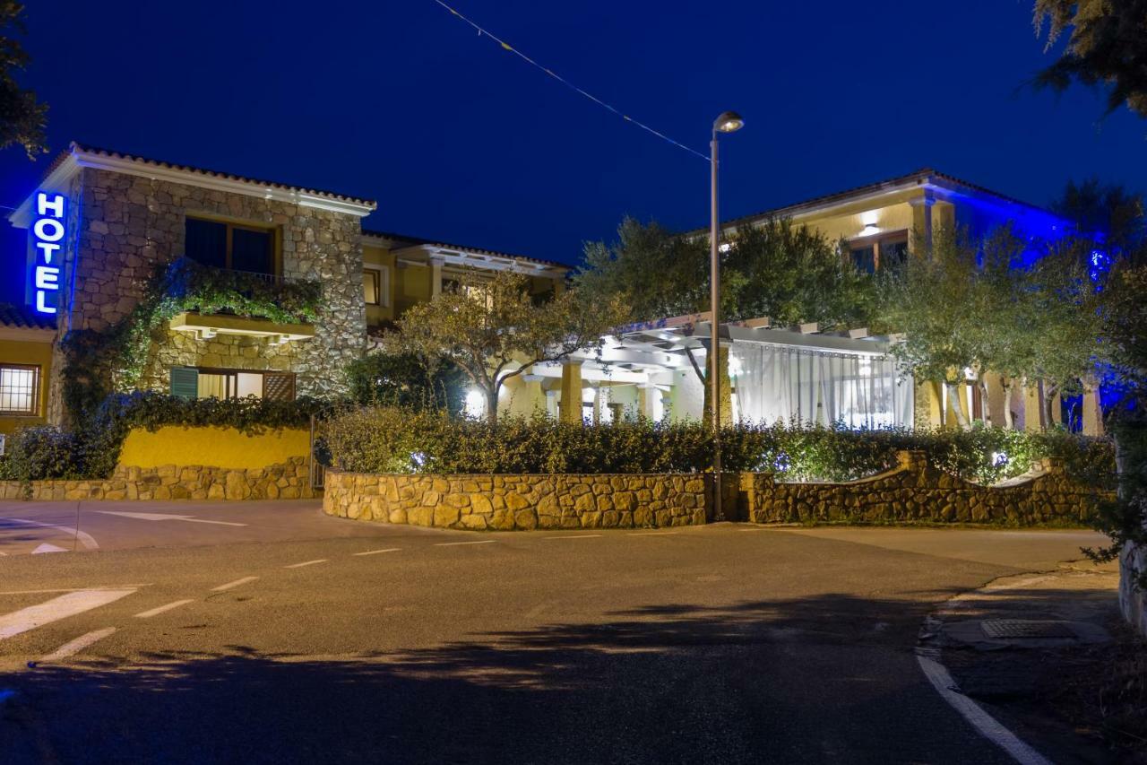 Hotel Lu Pitrali ซาน เตโอโดโร ภายนอก รูปภาพ